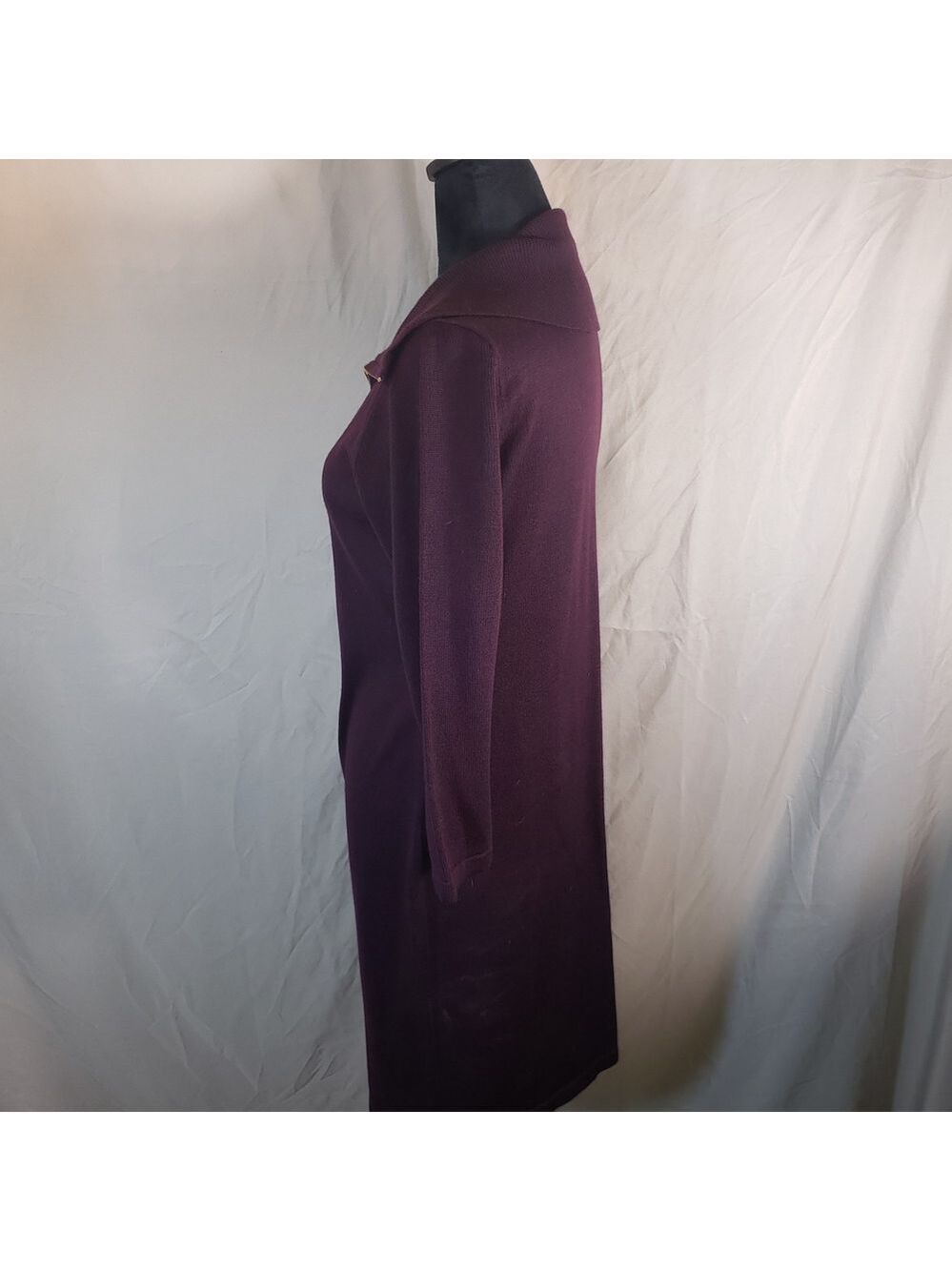 Ellen Tracy Burgundy Knit Bodycon Dress - PM - Picture 5 of 5